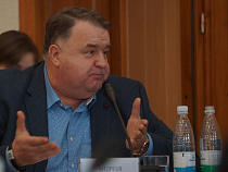 Алексей Силанов наградил Михаила Андреева медалью «За заслуги перед Калининградом»