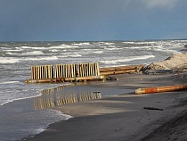 На Балтике установили волнолом нового поколения