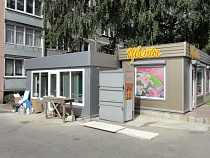 Палатки уберут из центра Калининграда в 2017 году, если они не приведут в порядок свой «внешний облик»