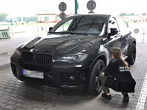 Пограничники задержали в Гжехотках BMW X6 с подозрительным VIN-номером 