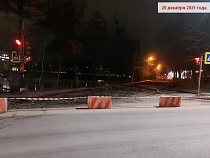 На Судостроительной снова вскрыли отремонтированный 6 лет назад участок