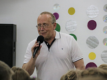 Ведущий передачи «Умницы и умники» на Первом канале вновь в Калининграде