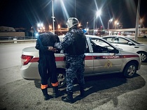 В Калининграде строитель напал на работников образовательного комплекса