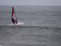 МЧС предупредило об ужесточении ветра