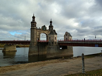 Литовец не смог выехать из Калининграда на «просроченном» автомобиле