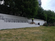 Спуск с фанзоны украсят рисунками на футбольную тематику