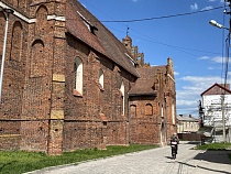 67-летняя жительница Правдинска взяла к себе бомжа и поплатилась за это