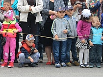Зарплаты в Домах творчества Янтарного и Пионерского не дотягивают до общероссийских