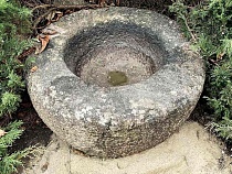 В замке под Калининградом открыли каменные чаши удачи