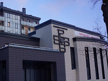 Житель Светлогорска угрожал убить свою соседку деревянной палкой с гвоздями