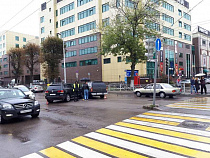 На Театральной ДТП с участием двух внедорожников