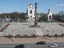 На площади Победы массово исполнят гимн России