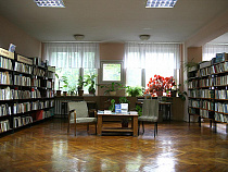 Известные калининградцы прочтут Симонова