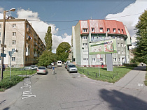 Калининградцу дали по голове и вошли в его квартиру