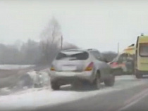 Очевидец: на трассе Калининград - Полесск в аварии со скорой погиб человек (видео+дополнение)*