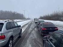 Немцы подрались на границе при выезде в Польшу из России