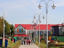 «Дали надежду»: воспитатели детсадов не верят, что им повысили зарплату 