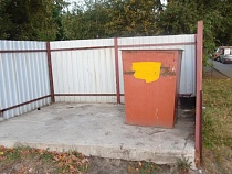 В Калининграде застройщика обязали перенести мусорки подальше от жилого дома