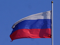 Совет Федерации одобрил закон о борьбе с информацией, порочащей госсимволы