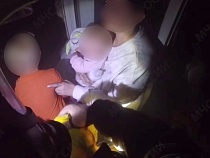 В Светлом мать двух детей отравилась дымом пожара