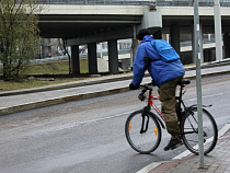 Велосипедист отсудил у сбившего его автомобилиста 180 тысяч рублей