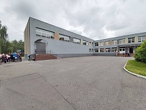 В Калининградской области родителям выпускников разрешили прийти в школы