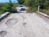 Власть ткнули носом в убитую напрочь дорогу в Светлый