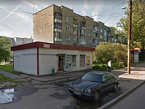 Пьяный калининградец измял автомобиль «Форд» 