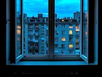 В Калининграде у дома с открытым окном нашли погибшего подростка