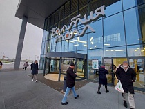 На парковке у «Балтии молл» жёстко кинули зрителей шоу каскадёров