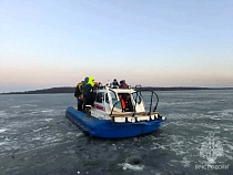 В Калининградском заливе десятки человек чуть не погибли на рыбалке