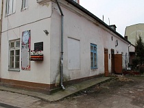 В Зеленоградске готовят новый фасад для туристов на улице Полищука
