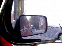 Обиженный любовник после разрыва побил автомобиль замужней советчанки