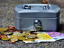 Кассир банка в Калининграде присвоила 1,2 млн рублей