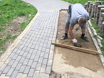 В городском парке Зеленоградска отремонтируют более 200 кв.м тротуаров