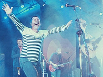 "Калининград Сити Джаз": Писатель Гришковец cтанцевал на сцене