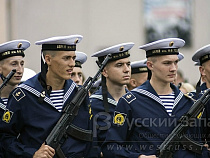 Курсанты из Калининградской области сошли на берег Испании