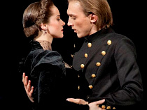 «Анна Каренина»: безмолвная классика на сцене калининградского Драмтеатра