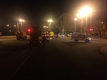 В Калининграде рабочие упали с трехметровой высоты из-за водителя «скорой»