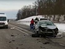 Водитель «Шкоды» устроил ДТП с 4 пострадавшими под Пионерским 