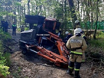 В Светлогорске погиб водитель самоходного экскаватора