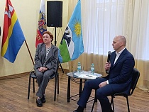 Новобрачный подставил главу администрации Озёрска