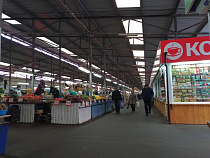 На Центральном рынке изъяли 1 236 бутылок алкоголя без лицензии