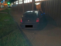 Калининградец угнал «БМВ» у матери и врезался на нем в здание