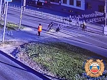 Сбежавший самокатчик снёс женщину с перехода в Калининграде