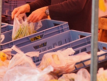 В двух магазинах Гусева прокуратура обнаружила товары без веса, цены и срока годности