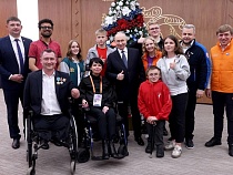 Евангелист туризма инвалидов из Калининграда сфотографировалась с Путиным