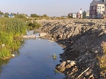 В Зеленоградске застройщики уничтожают реку Тростянку   