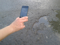 ГИБДД: сообщить об аварийных дорогах у школ можно онлайн