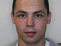 Разыскиваемый полицией 23-летний Эдгар Исраелян может иметь при себе нож